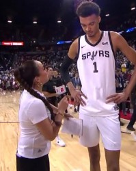 NBA直播- 文班亚马首秀马刺惜败火箭  
